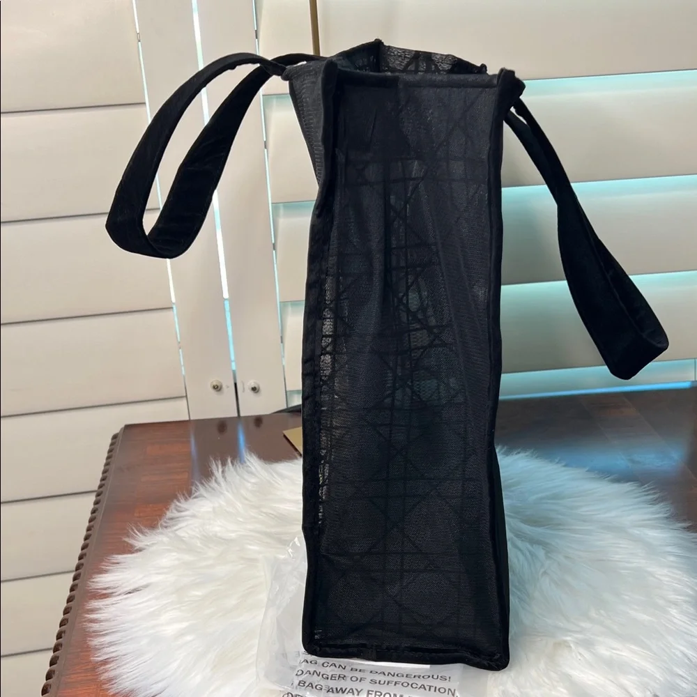 Dior Limited Edition Beauty Black Mesh Tote Bag NWOT - Picture 11 of 17